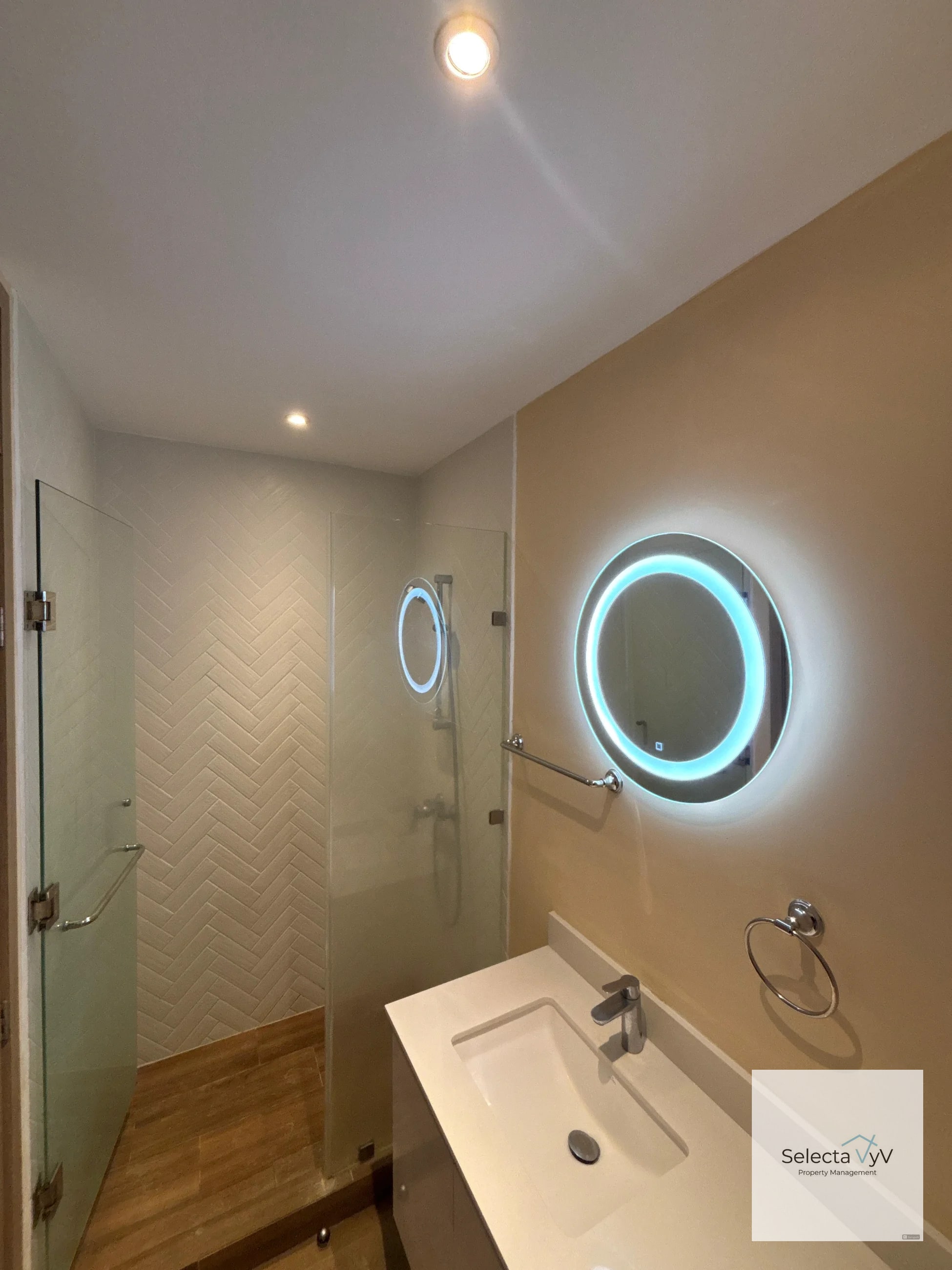 Apartamento edificio Trivá zona 15 - 12