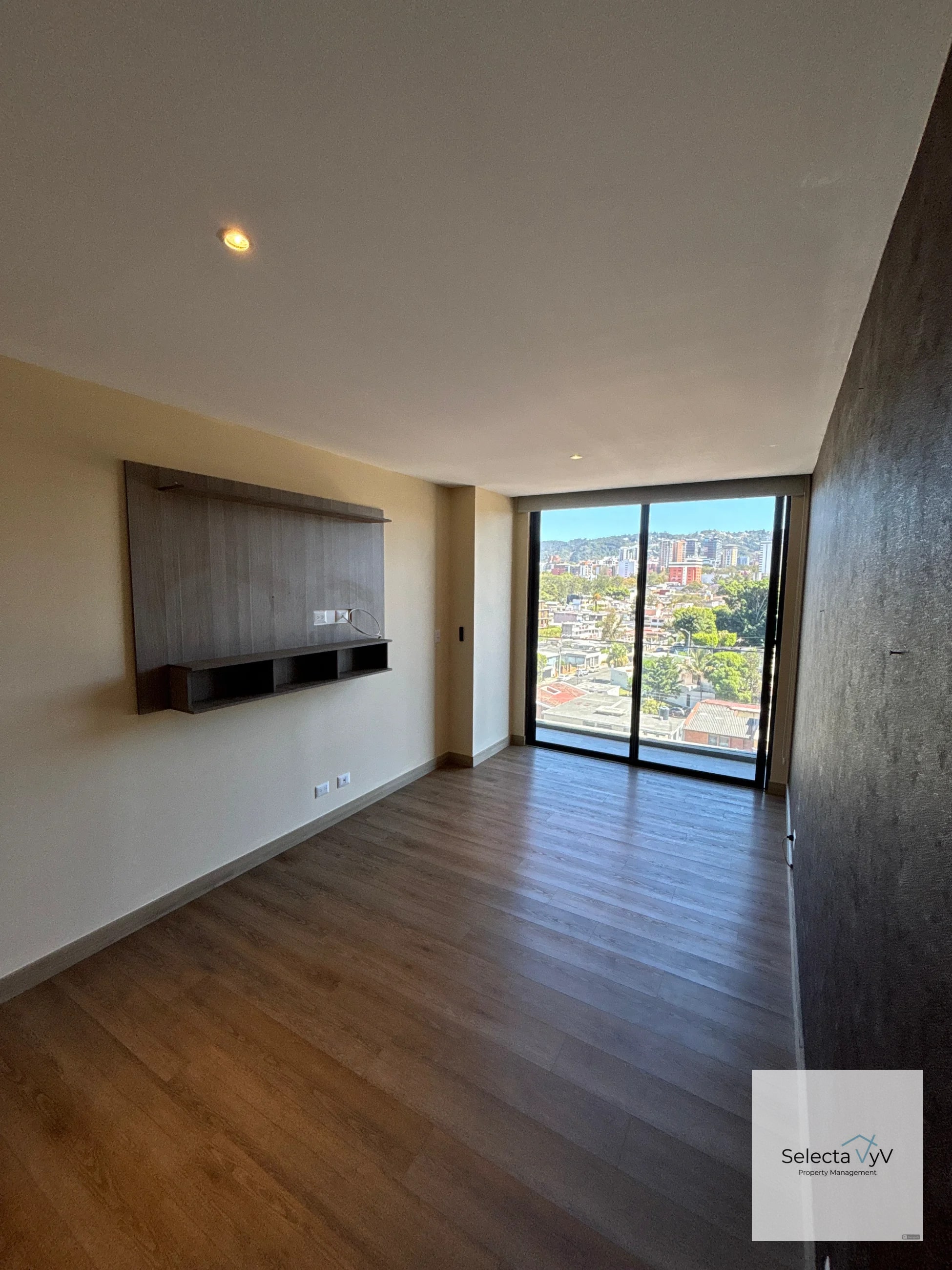 Apartamento edificio Trivá zona 15 - 10