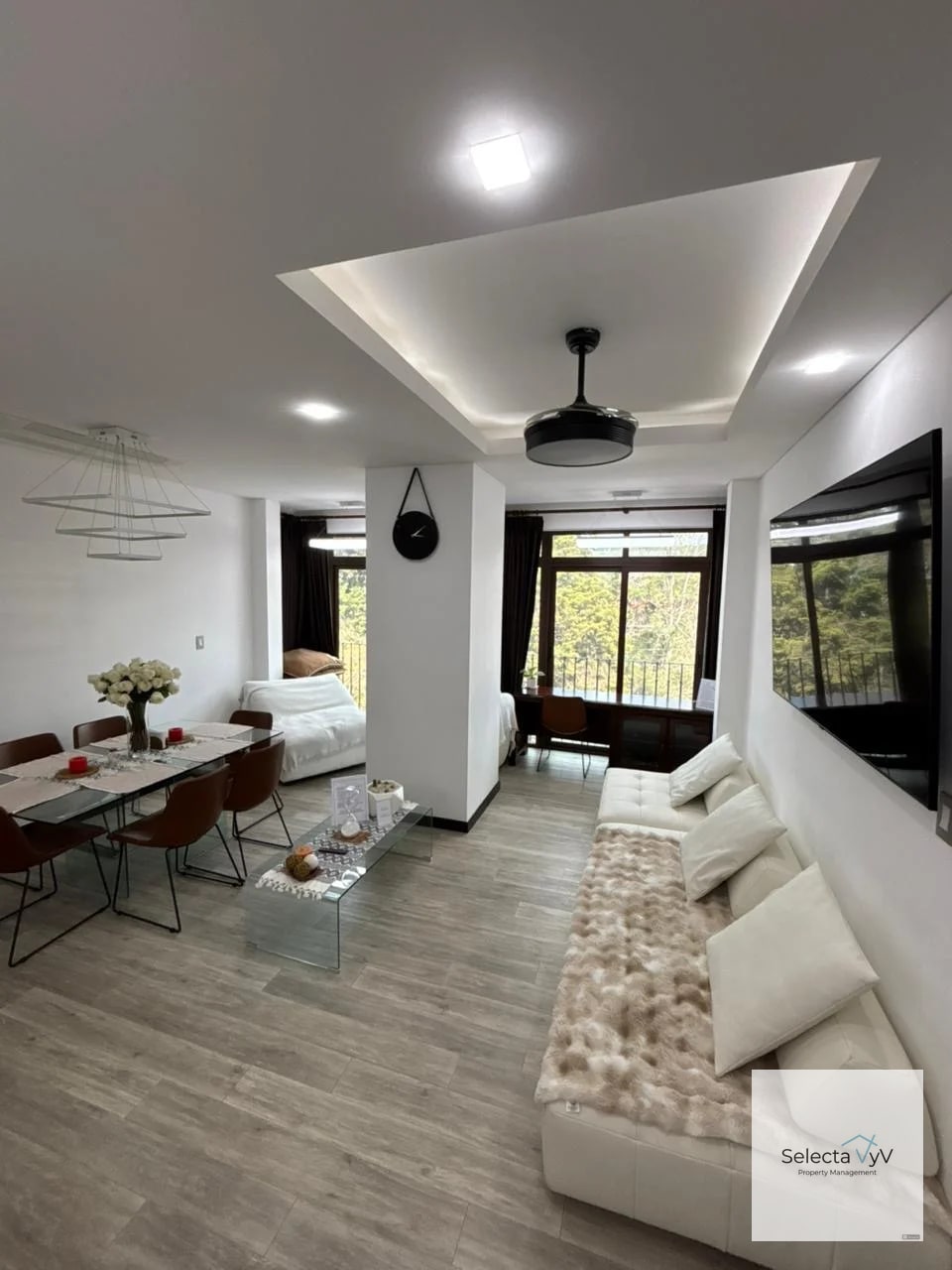 Apartamento en Lirios de Cayalá zona 16 - 2