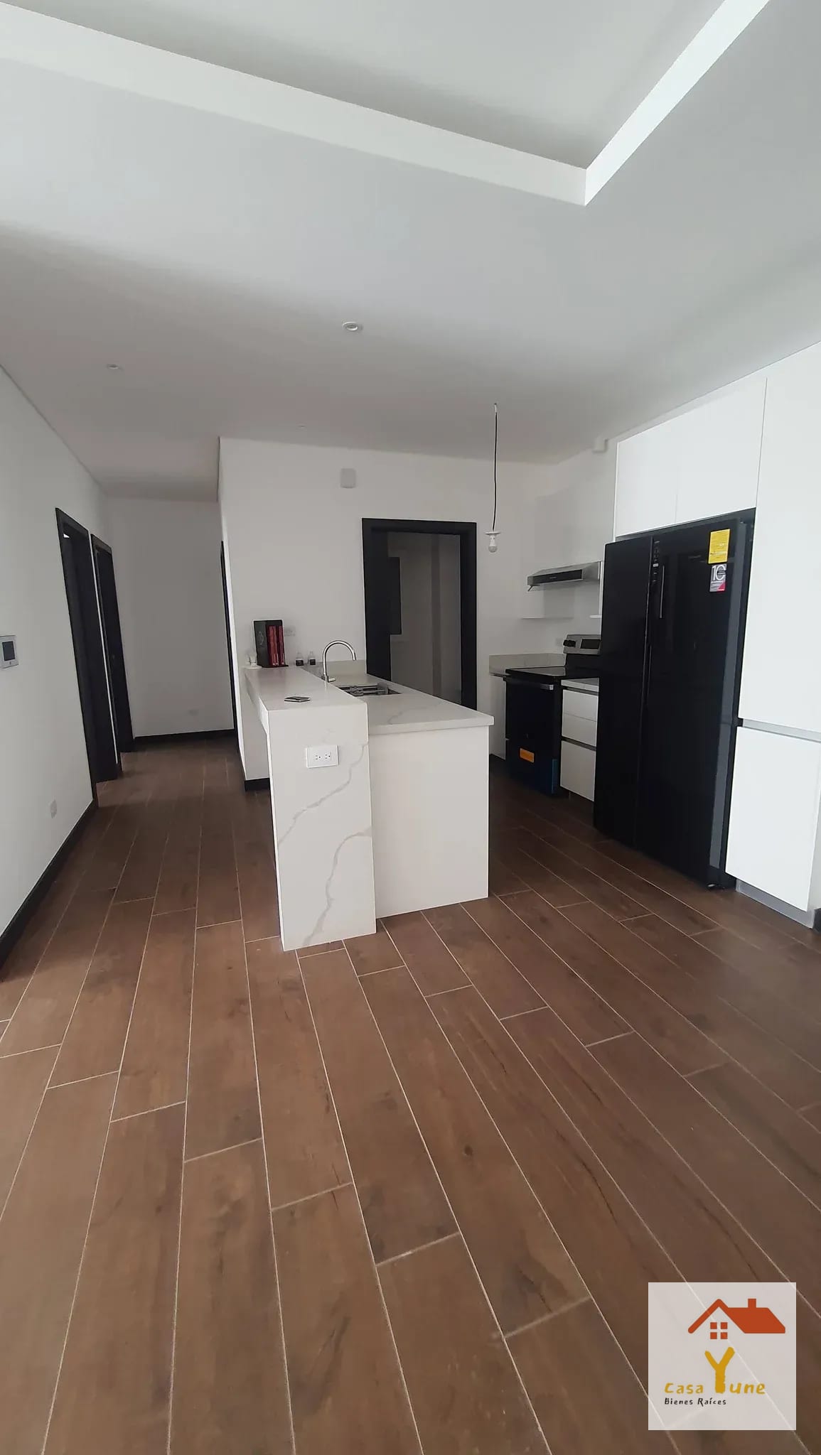 Apartamento en alquiler zona 16 Lirios Cayala Nuevo a estrenar — Apartamento en Alquiler en Lirios de Cayalá I, Zona 16, Guatemala, Ciudad — foto 1 de 12