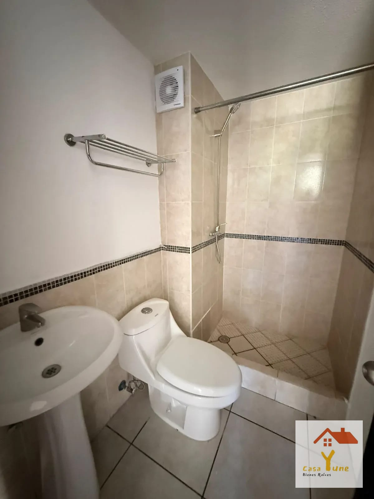 Apartamento en Venta Alta Villa el Naranjo — Apartamento en Venta en Alta Villa el Naranjo, Zona 11 Mixco, Guatemala, Ciudad — foto 7 de 15