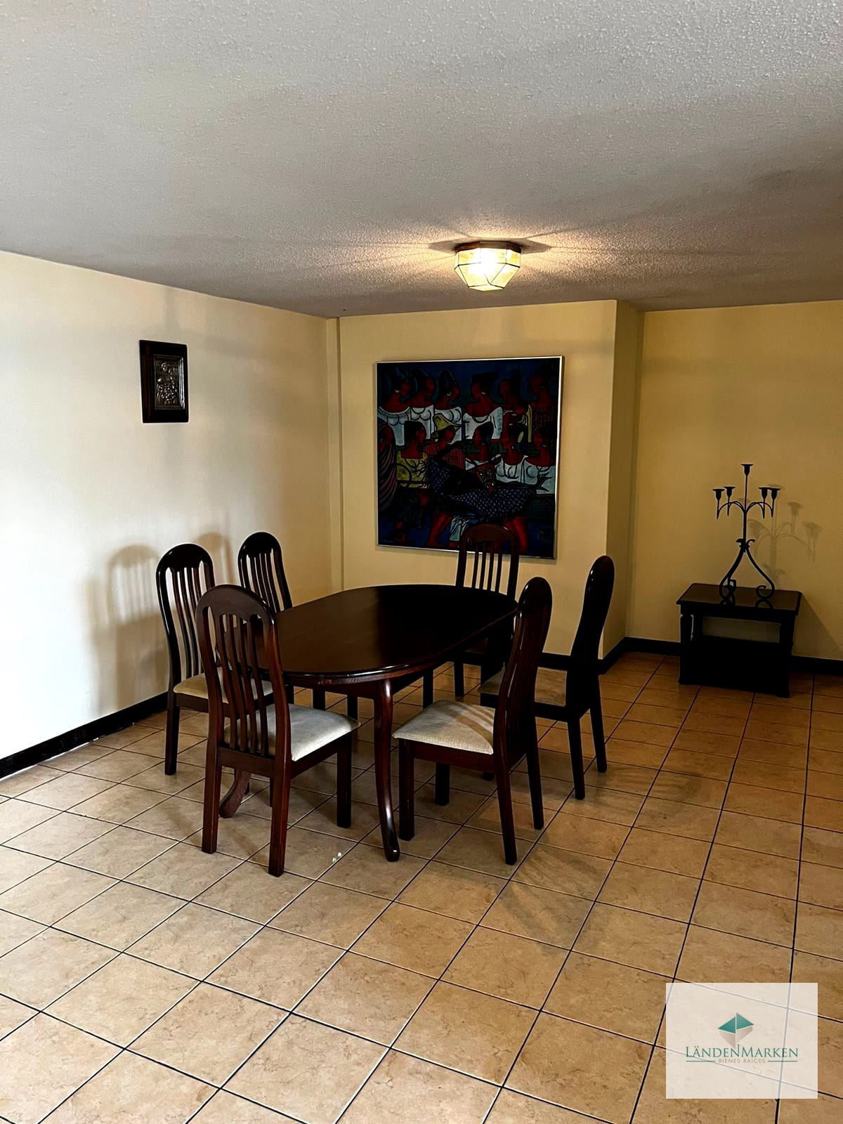 Alquiler de Amplio Apartamento en Zona 10 — Apartamento en Alquiler en Zona 10, Guatemala, Ciudad — foto 3 de 17