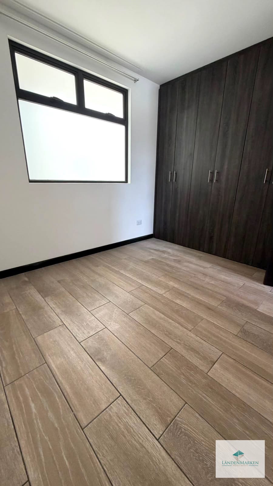 Apartamento Amplio para Estrenar en Edificio Petápolis Zona 12 — Apartamento en Alquiler en Petápolis, Zona 12, Guatemala, Ciudad — foto 2 de 17