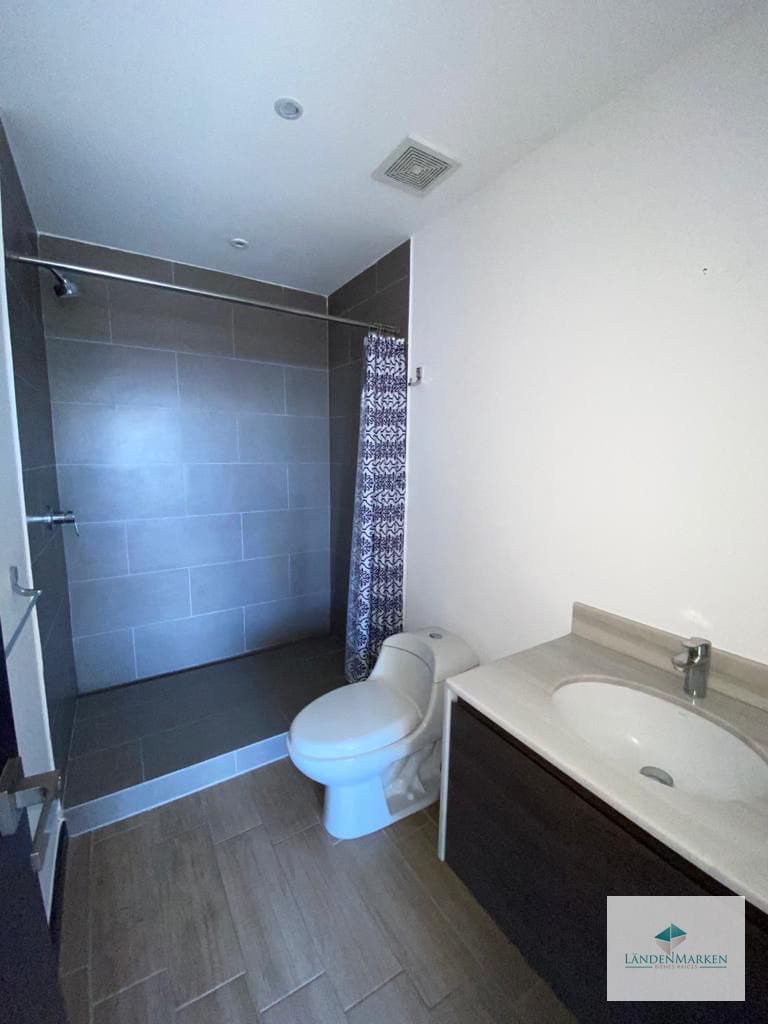 VENTA de Apartamento para Inversión en Zona 10 — Apartamento en Venta en Ferrara 10, Zona 10, Guatemala, Ciudad — foto 4 de 15