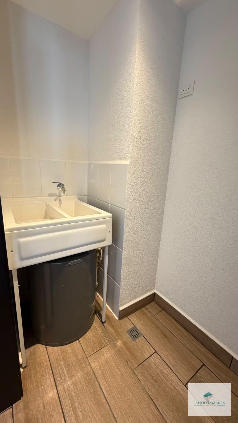 Renta de Moderno y Nuevo Apartamento en Zona 16 San Isidro 2021 — Apartamento en Alquiler en San Isidro 20/21, Zona 16, Guatemala, Ciudad — foto 7 de 17
