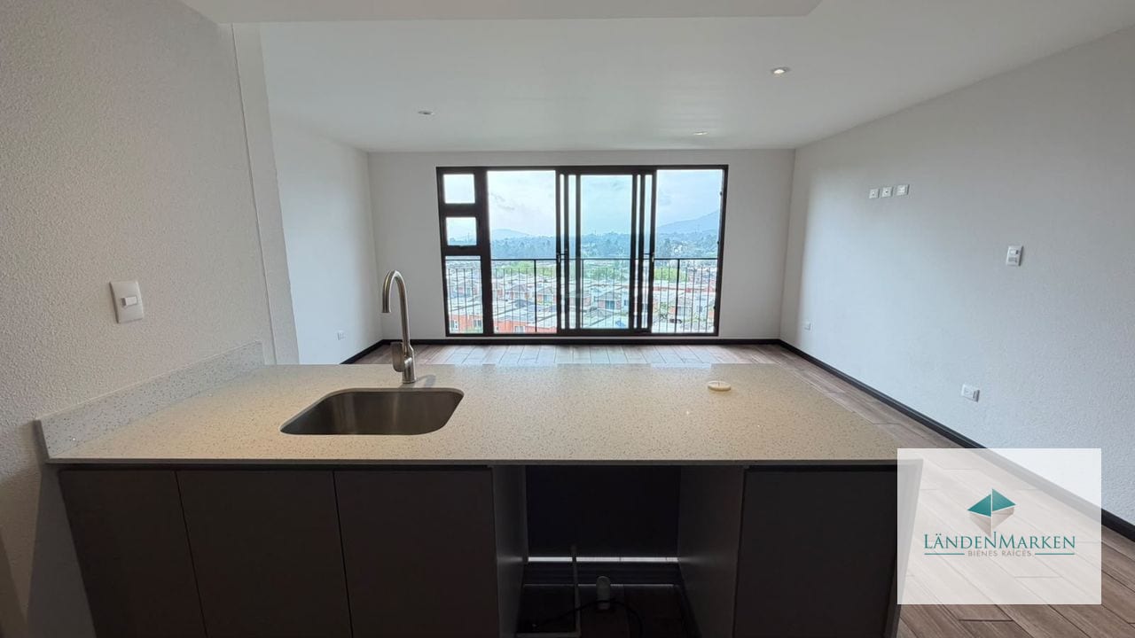 Renta de Moderno y Nuevo Apartamento en Zona 16 San Isidro 2021 — Apartamento en Alquiler en San Isidro 20/21, Zona 16, Guatemala, Ciudad — foto 10 de 17