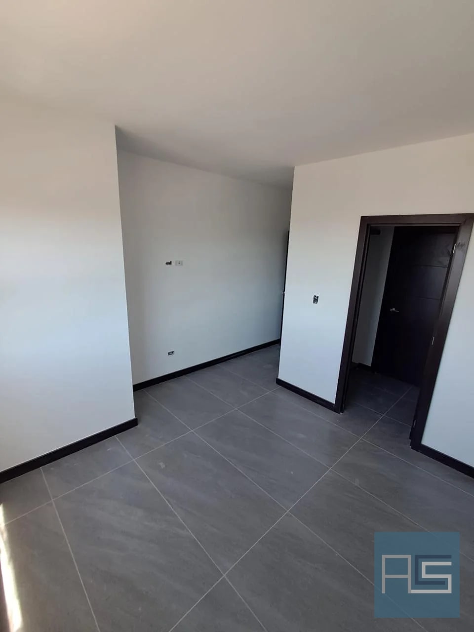 Moderno Apto para estrenar de 3 habitaciones en Vista Hermosa II, zona 15 - 8