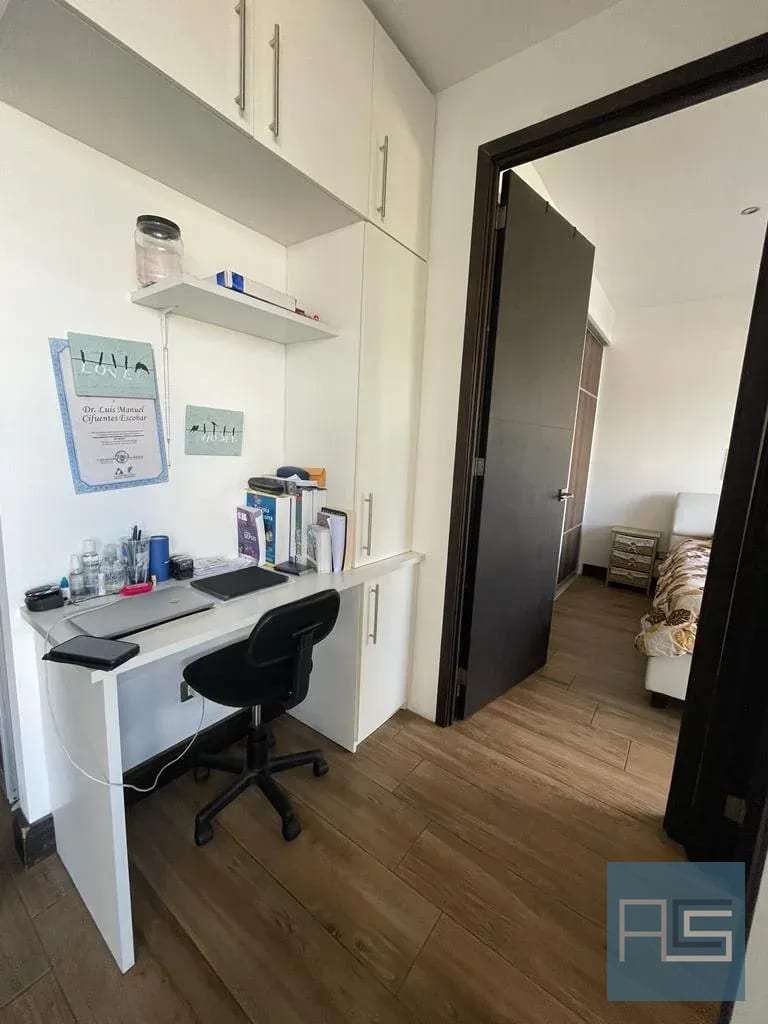 RENTA DE APARTAMENTO 1 HABiTACIÓN, AMUEBLADO EN ZONA 10 — Apartamento en Alquiler en Zona 10, Guatemala, Ciudad — foto 4 de 12