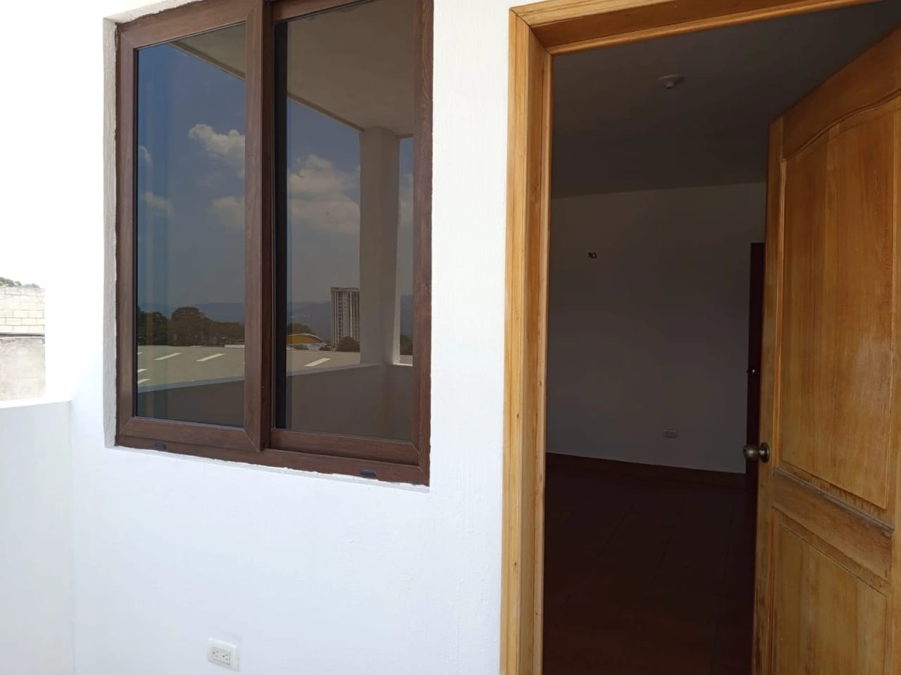 Se renta apartamento en zona 21 — Apartamento en Alquiler en Zona 21, Guatemala, Ciudad — foto 6 de 16