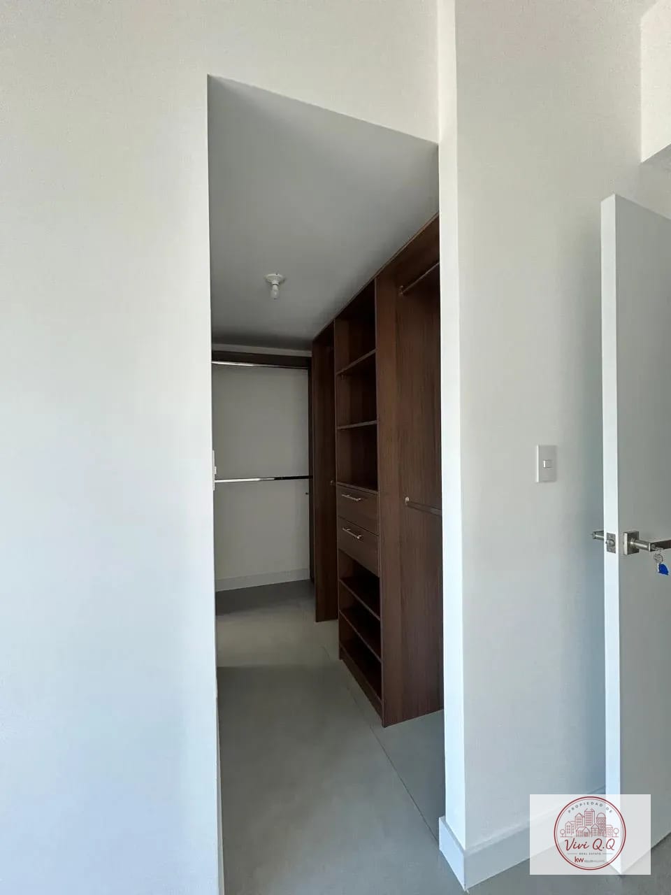 Apartamento Zona 10 — Apartamento en Alquiler en Zona 10, Guatemala, Ciudad — foto 4 de 17