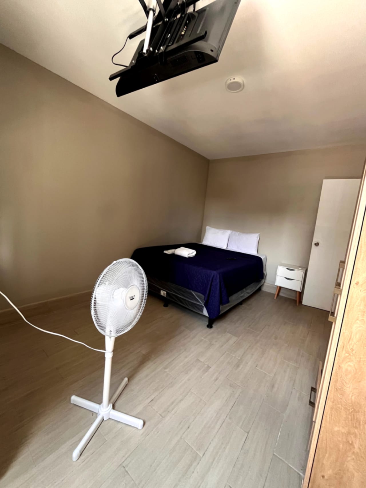 Apartamento amueblado tipo Studio en Renta Villa Sicilia — Apartamento en Alquiler en Zona 10, Guatemala, Ciudad — foto 3 de 9