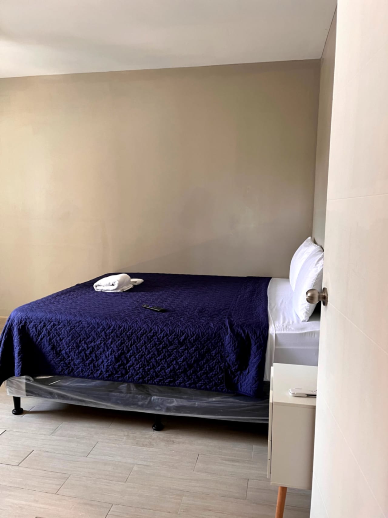 Apartamento amueblado tipo Studio en Renta Villa Sicilia — Apartamento en Alquiler en Zona 10, Guatemala, Ciudad — foto 9 de 9