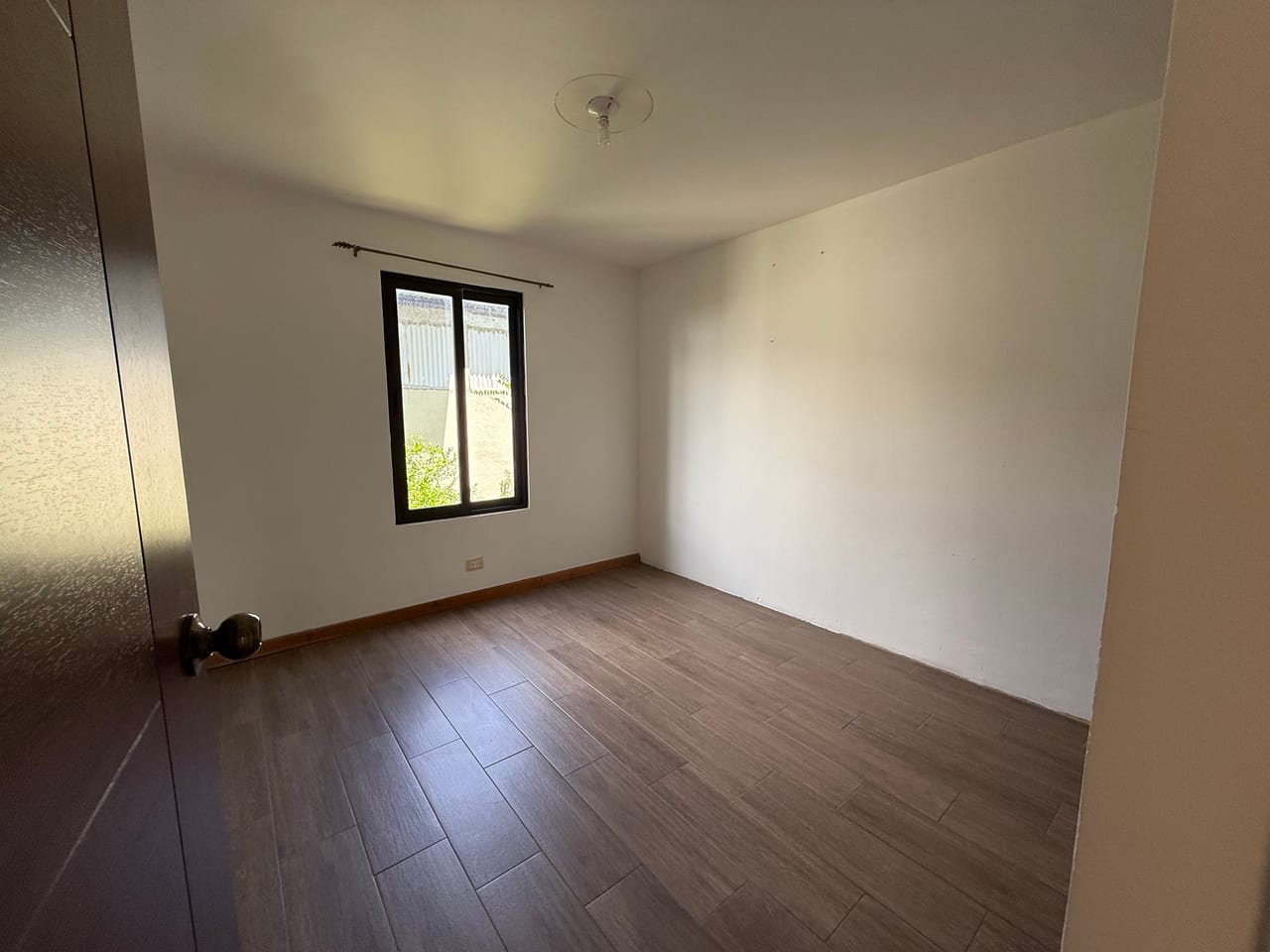Apartamento en Venta en Zona 7 (ELE La Floresta) — Apartamento en Venta en Zona 7, Guatemala, Ciudad — foto 8 de 12