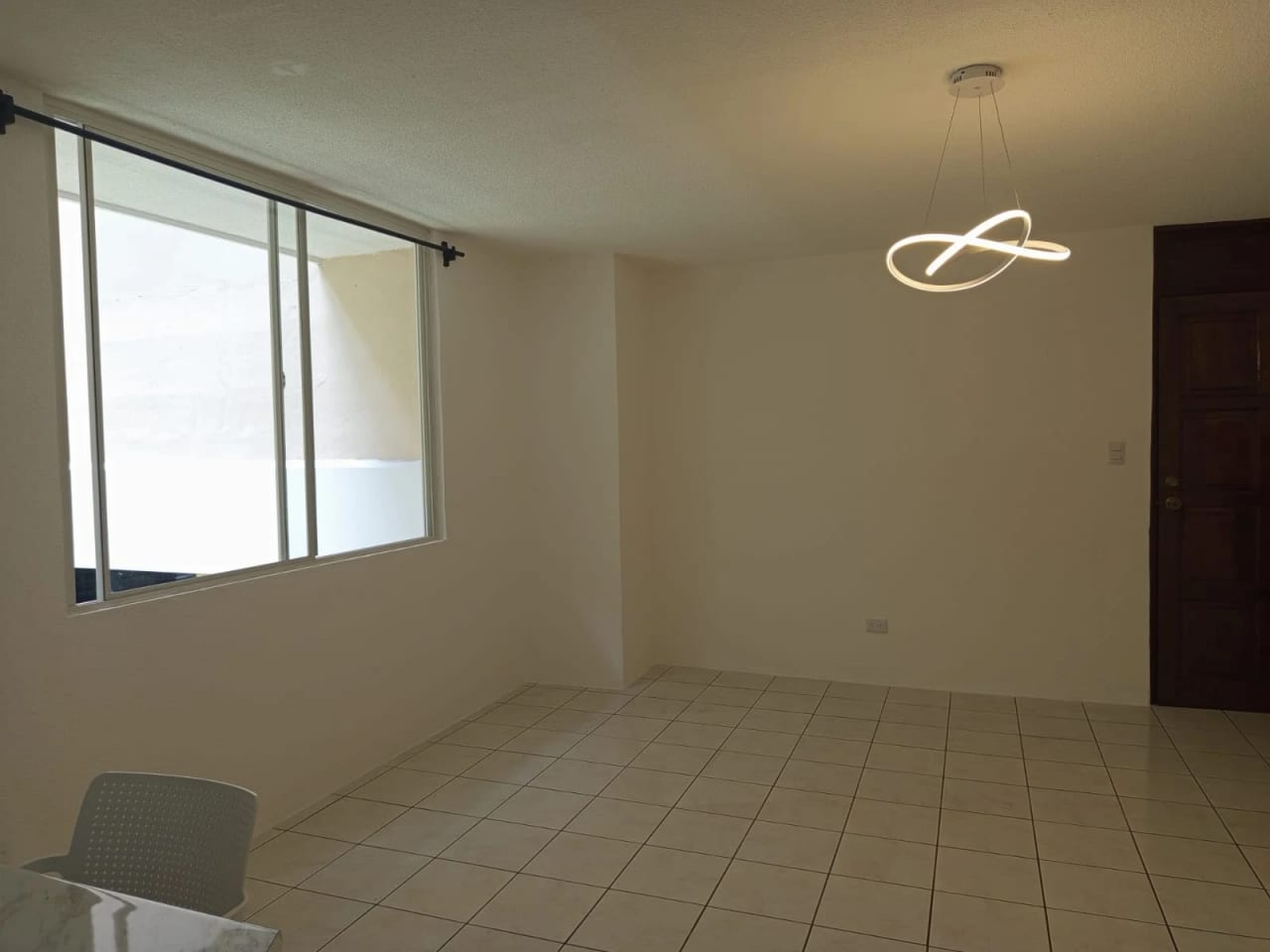 Apartamento en Renta y Venta en zona 16 Colonia La Montaña — Apartamento en Venta en Zona 16, Guatemala, Ciudad — foto 4 de 14