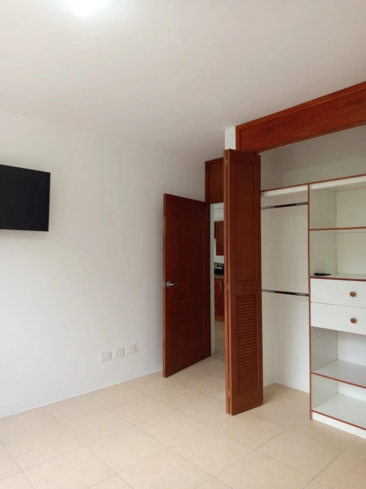 Disponible para Renta - Zona 16 Ideal para Estudiantes — Apartamento en Alquiler en Zona 16, Guatemala, Ciudad — foto 14 de 14