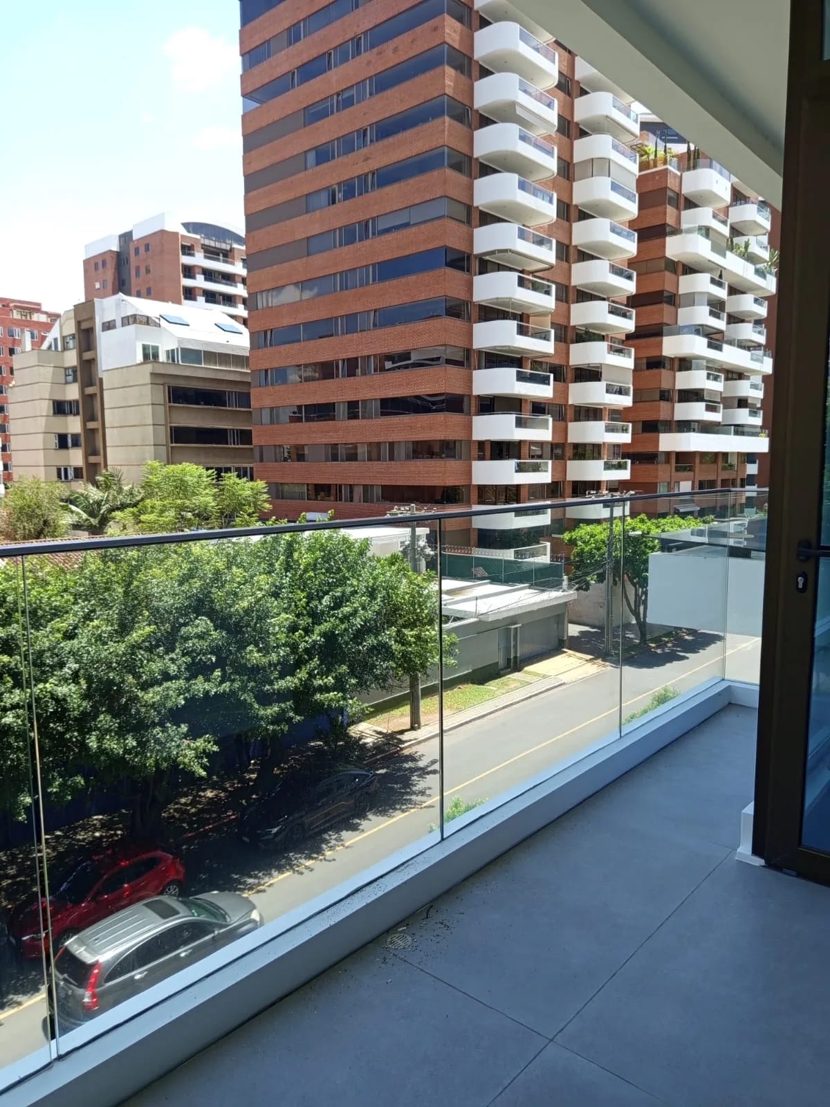 Apartamento en Renta y Venta Zona 14 de 2 habitaciones — Apartamento en Alquiler en Zona 14, Guatemala, Ciudad — foto 14 de 17