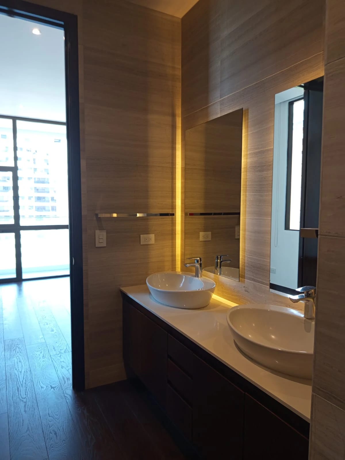 Apartamento en Renta y Venta en Zona 14 Dos Habitaciones — Apartamento en Alquiler en Zona 14, Guatemala, Ciudad — foto 12 de 17