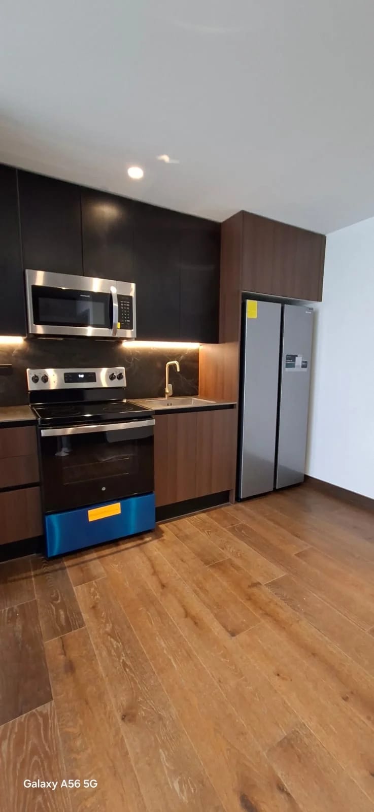 Apartamento en alquiler, Edificio Atarah, zona 10 — Apartamento en Alquiler en Atarah, Zona 10, Guatemala, Ciudad — foto 2 de 9