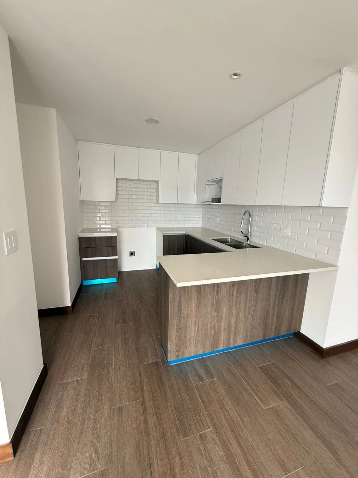 Apartamento para estrenar en alquiler, zona 16 — Apartamento en Alquiler en Zona 16, Guatemala, Ciudad — foto 4 de 9