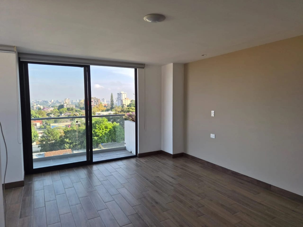 Penthouse en alquiler, Edificio 21B+, zona 15 VH2 — Apartamento en Alquiler en 21B+, Zona 15, Guatemala, Ciudad — foto 2 de 12