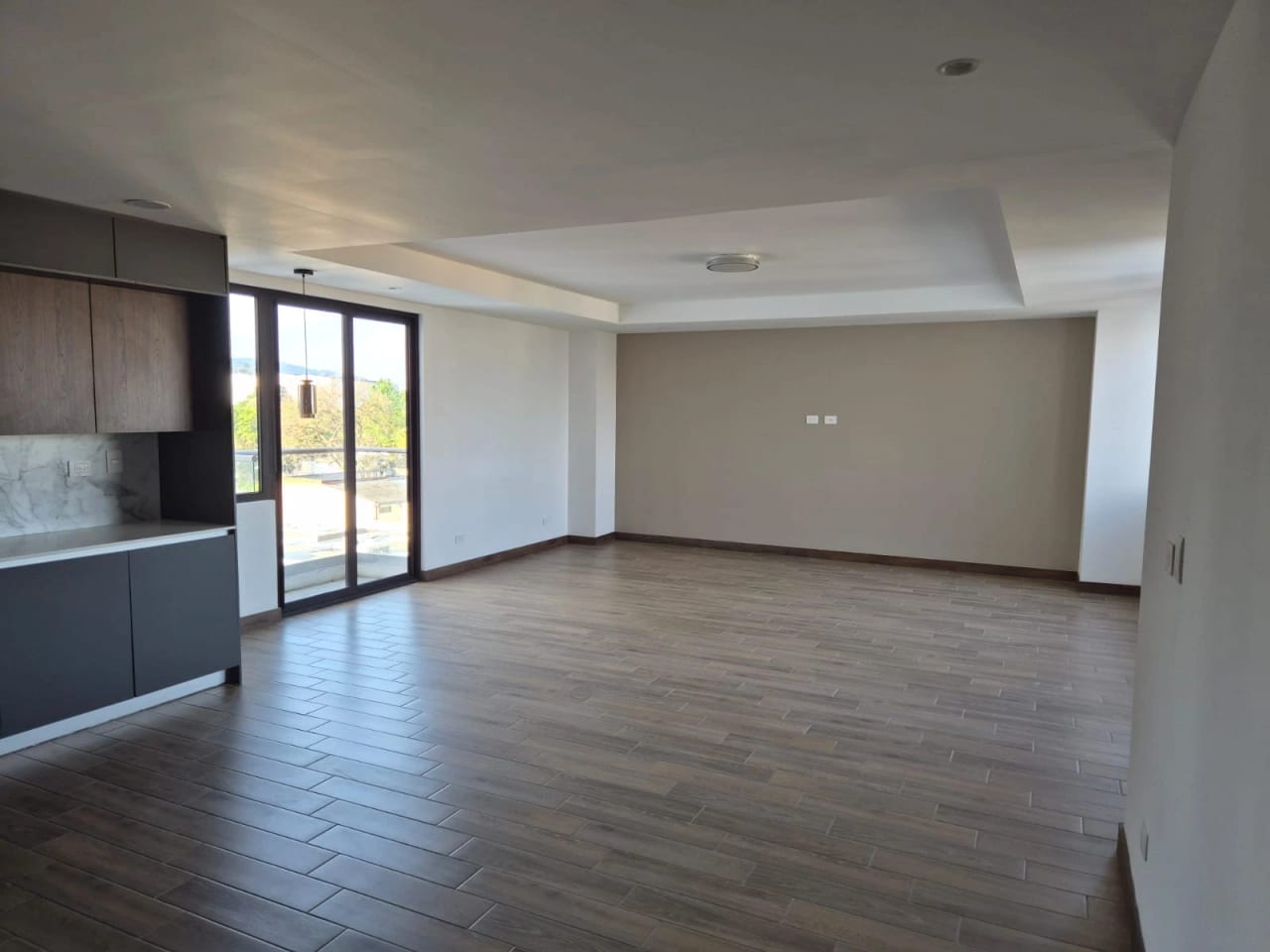 Penthouse en alquiler, Edificio 21B+, zona 15 VH2 — Apartamento en Alquiler en 21B+, Zona 15, Guatemala, Ciudad — foto 5 de 12