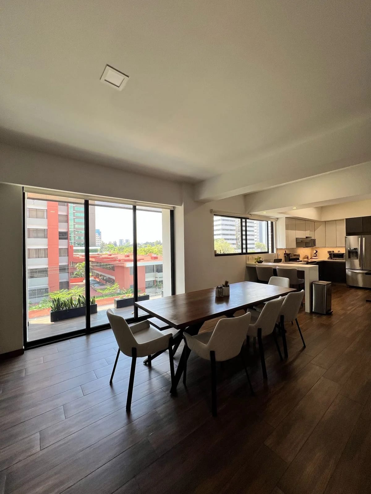 Apartamento en venta, Edificio Casa Clara, zona 10 — Apartamento en Venta en Casa Clara, Zona 10, Guatemala, Ciudad — foto 3 de 11