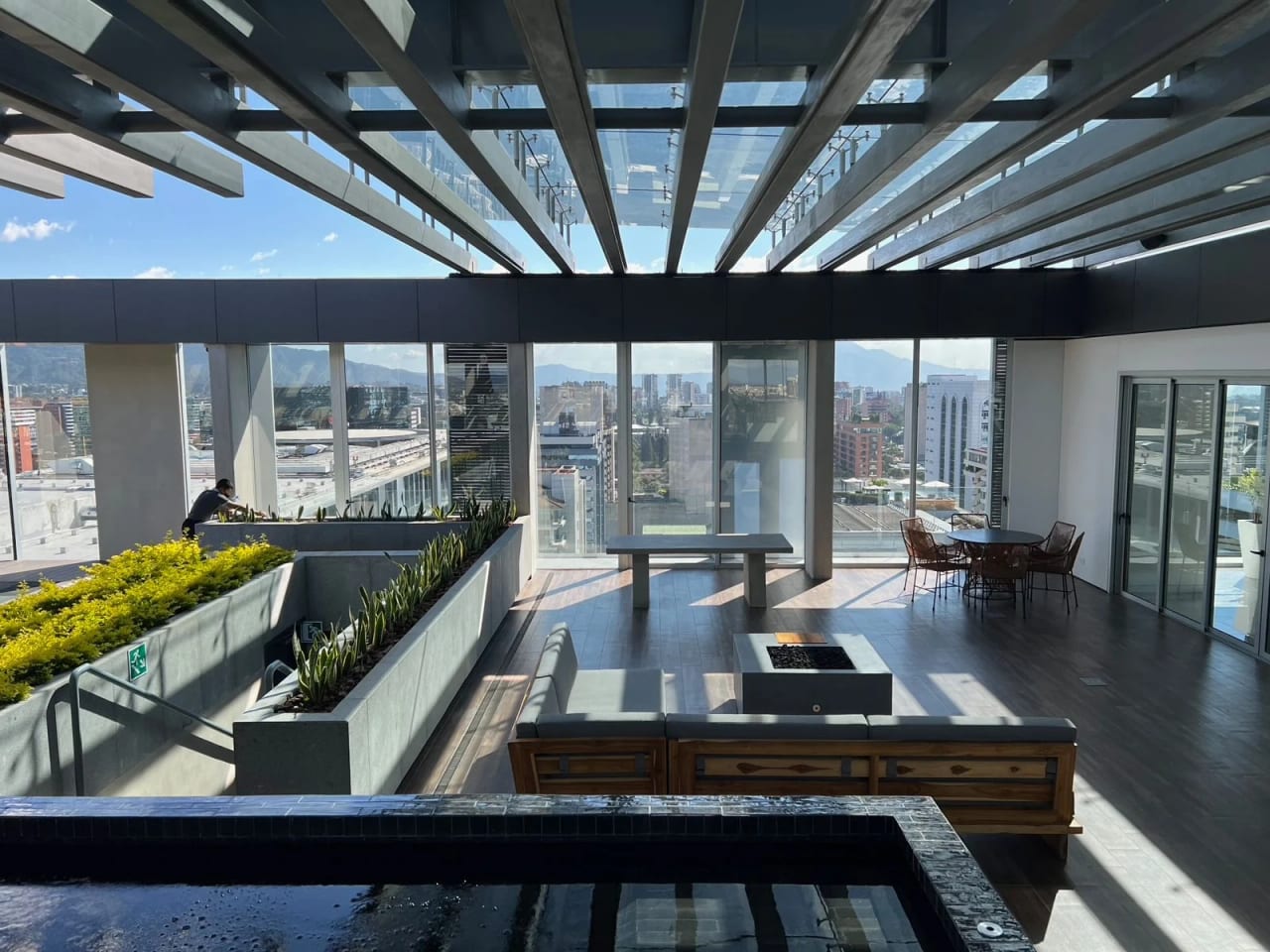 Apartamento en Alquiler – Edificio Avia, Zona 10 — Apartamento en Alquiler en Avia, Zona 10, Guatemala, Ciudad — foto 11 de 15