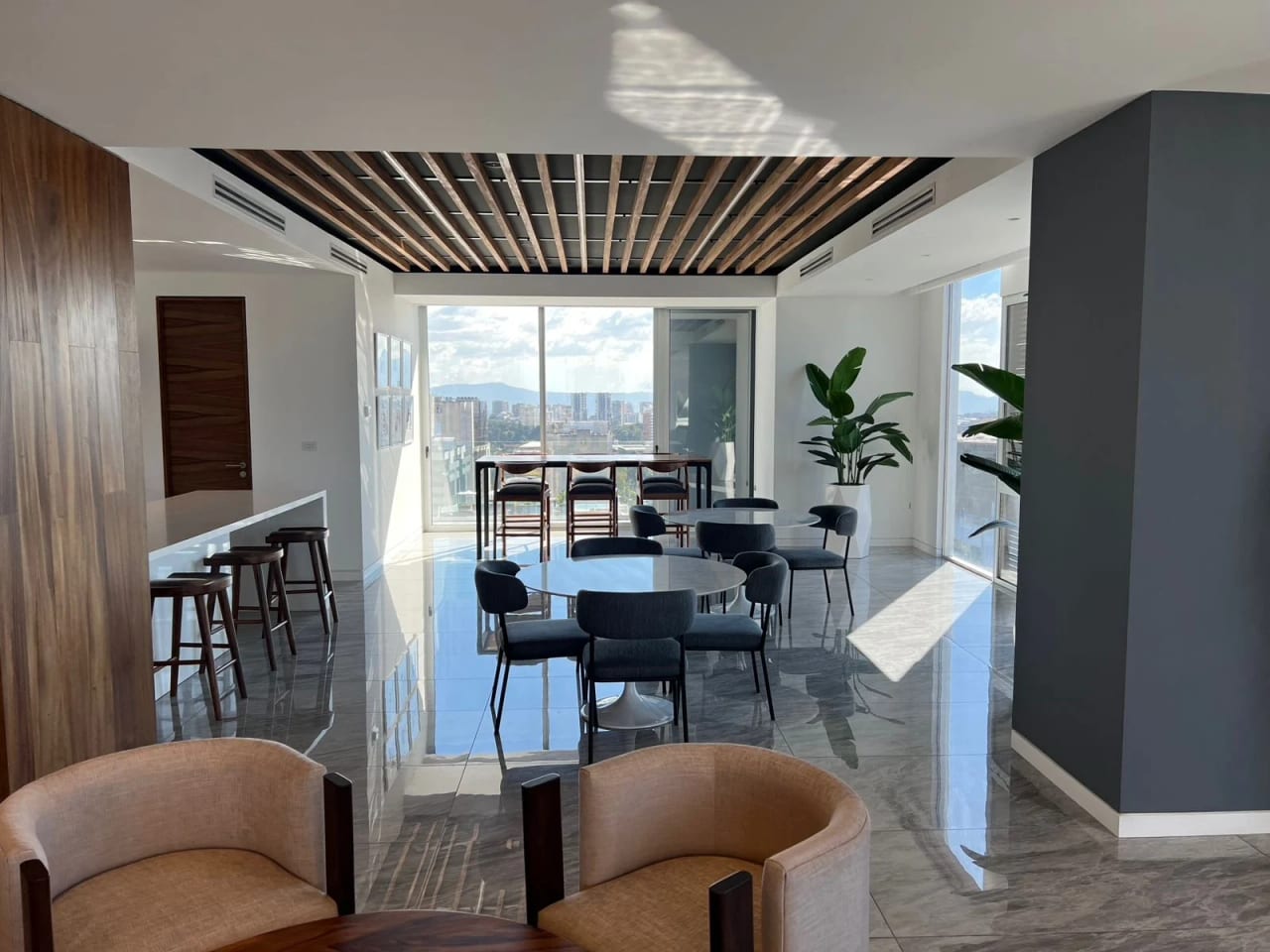 Apartamento en Alquiler – Edificio Avia, Zona 10 — Apartamento en Alquiler en Avia, Zona 10, Guatemala, Ciudad — foto 15 de 15