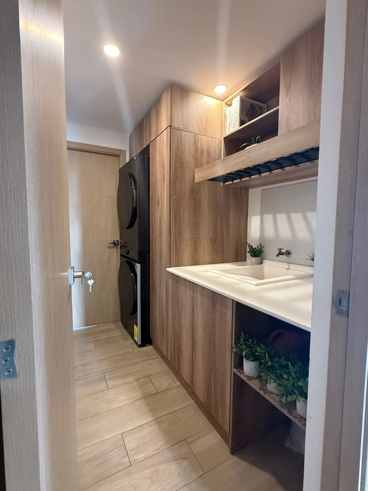 Apartamento en Alquiler – Edificio Meraki, Zona 10 — Apartamento en Alquiler en Meraki Z10, Zona 10, Guatemala, Ciudad — foto 10 de 13