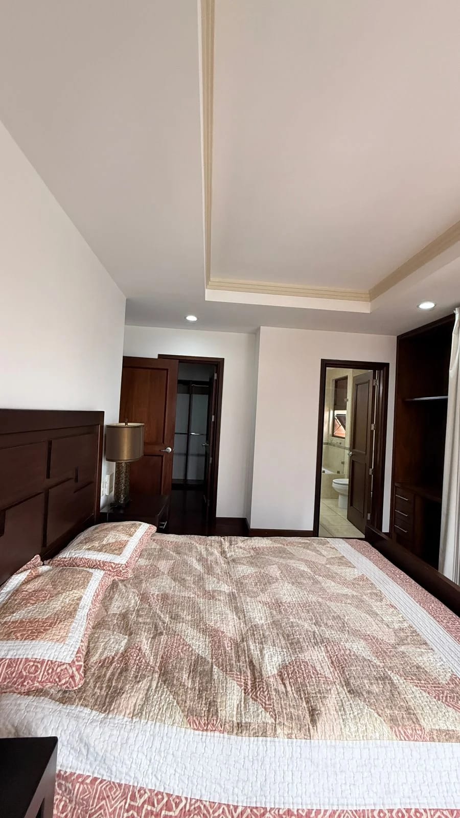 Apartamento en alquiler, Edificio Santa Maria, zona 10 — Apartamento en Alquiler en Santa María, Zona 10, Guatemala, Ciudad — foto 7 de 12