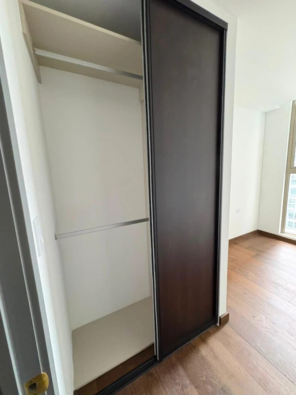 Apartamento de Lujo en alquiler, Edificio Atarah, zona 10 — Apartamento en Alquiler en Atarah, Zona 10, Guatemala, Ciudad — foto 14 de 15