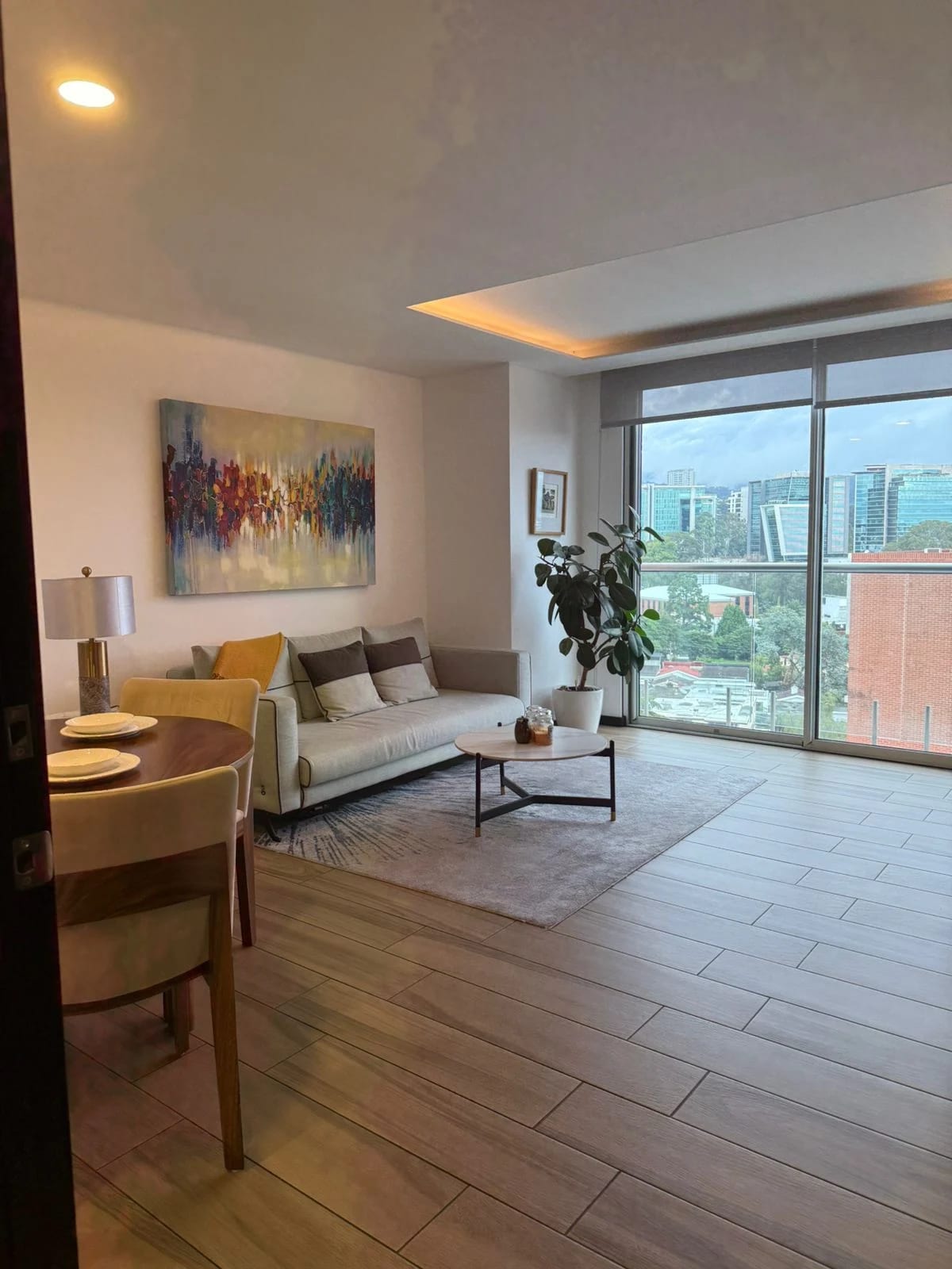 Apartamento en venta, Edificio Cassia, zona 15 VH1 — Apartamento en Venta en Cassia, Zona 15, Guatemala, Ciudad — foto 3 de 12