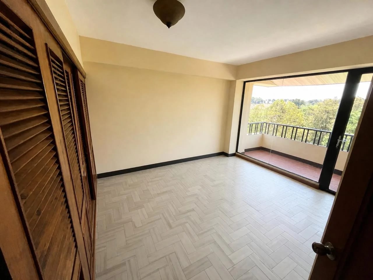 Exclusivo Penthouse en alquiler, Andes de la Montaña, zona 16 — Apartamento en Alquiler en Zona 16, Guatemala, Ciudad — foto 2 de 14
