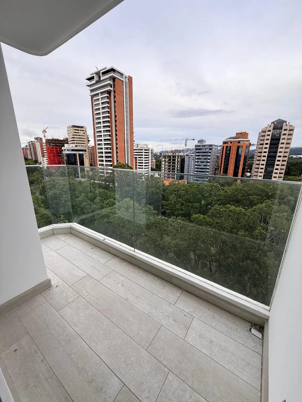 Apartamento para Estrenar en Venta, Edificio Verdú, zona 13 — Apartamento en Venta en Verdú, Zona 13, Guatemala, Ciudad — foto 2 de 10