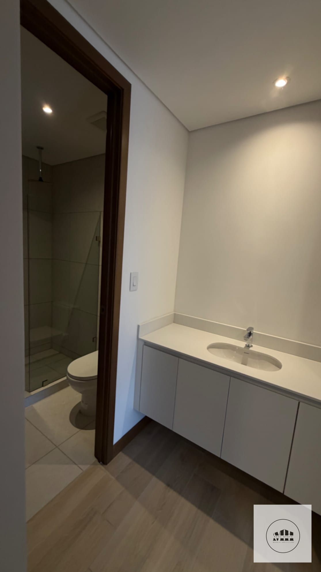 Bellísimo y moderno apartamento en zona 10 — Apartamento en Alquiler en Zona 10, Guatemala, Ciudad — foto 5 de 17