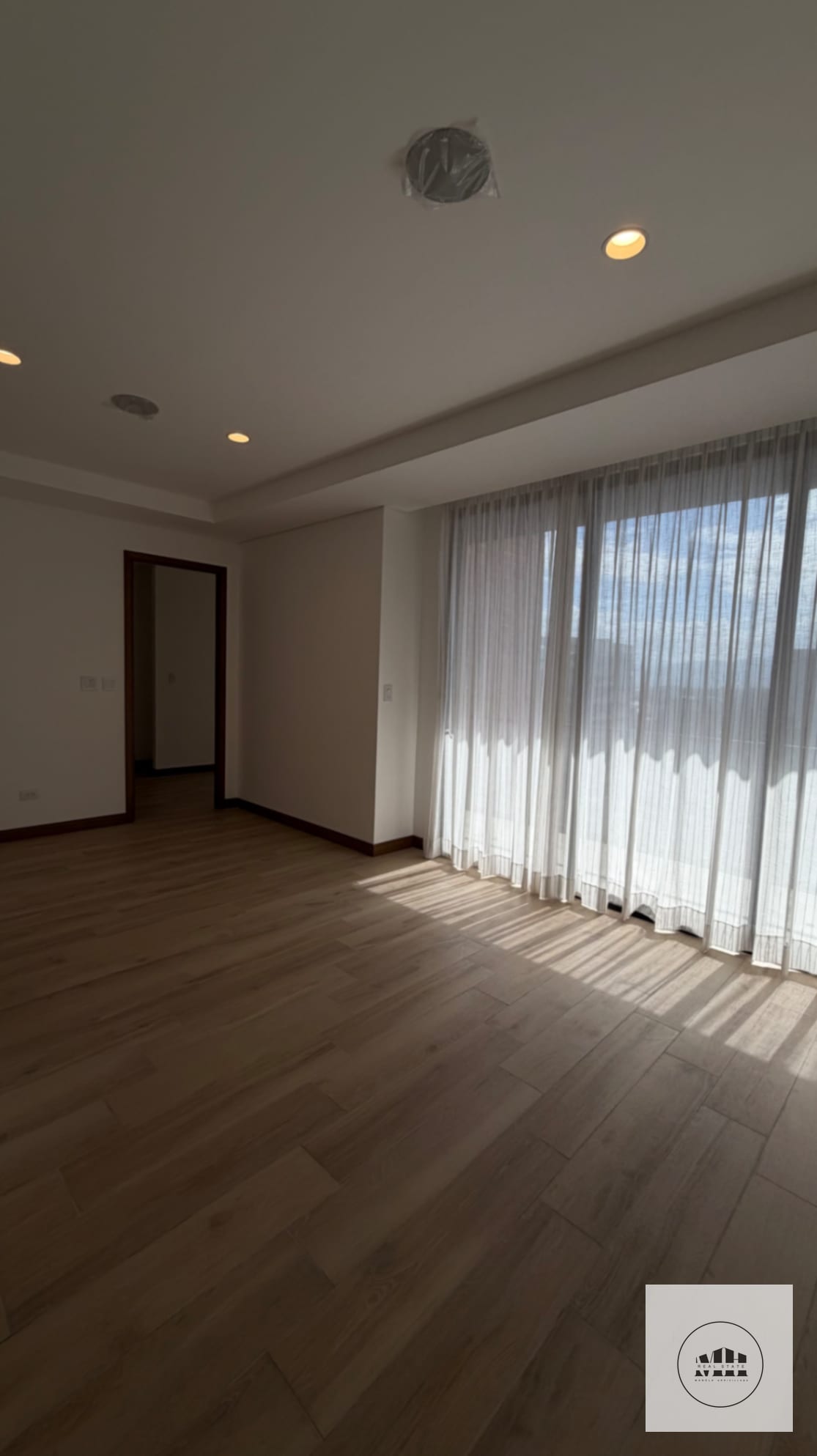 Bellísimo y moderno apartamento en zona 10 — Apartamento en Alquiler en Zona 10, Guatemala, Ciudad — foto 13 de 17