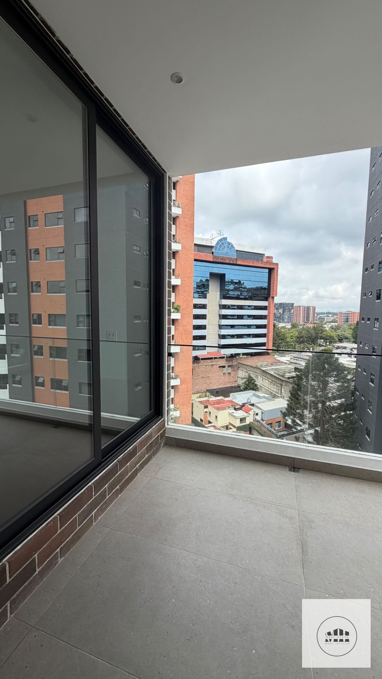 Bello y moderno apartamento en VENTA z14 — Apartamento en Venta en Zona 14, Guatemala, Ciudad — foto 5 de 14