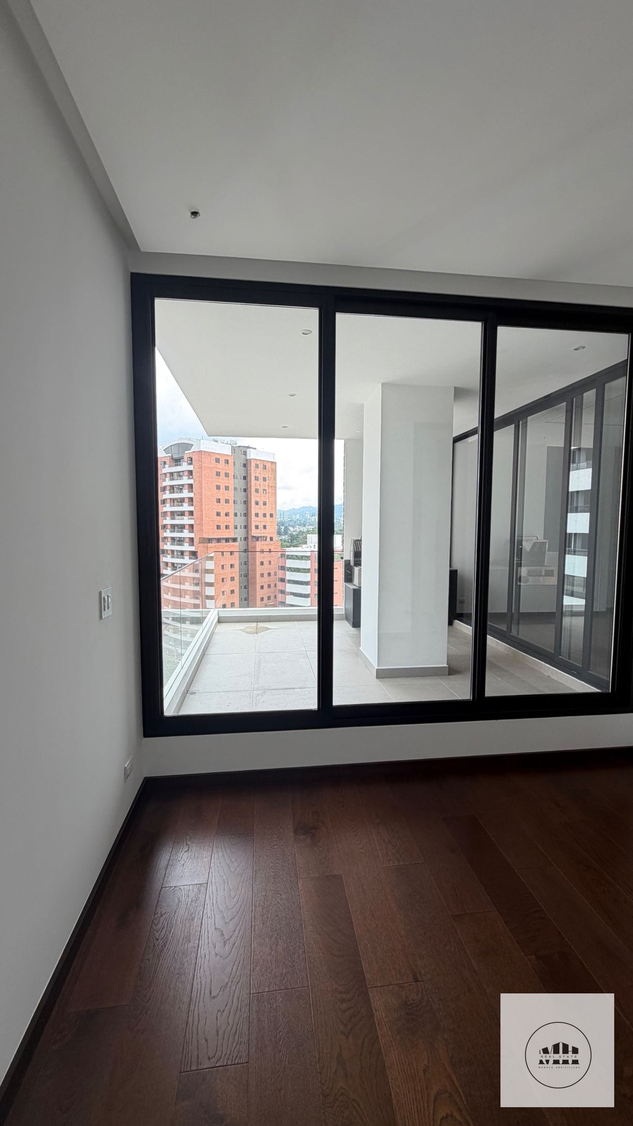 Bello y moderno apartamento en VENTA z14 — Apartamento en Venta en Zona 14, Guatemala, Ciudad — foto 7 de 14