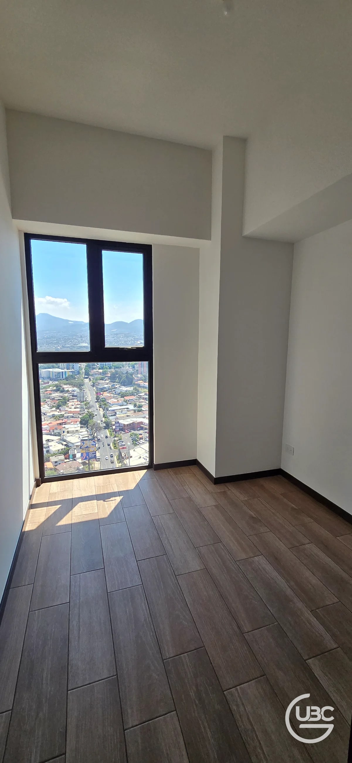 Apartamento en venta en Altaire Zona 11 - 7