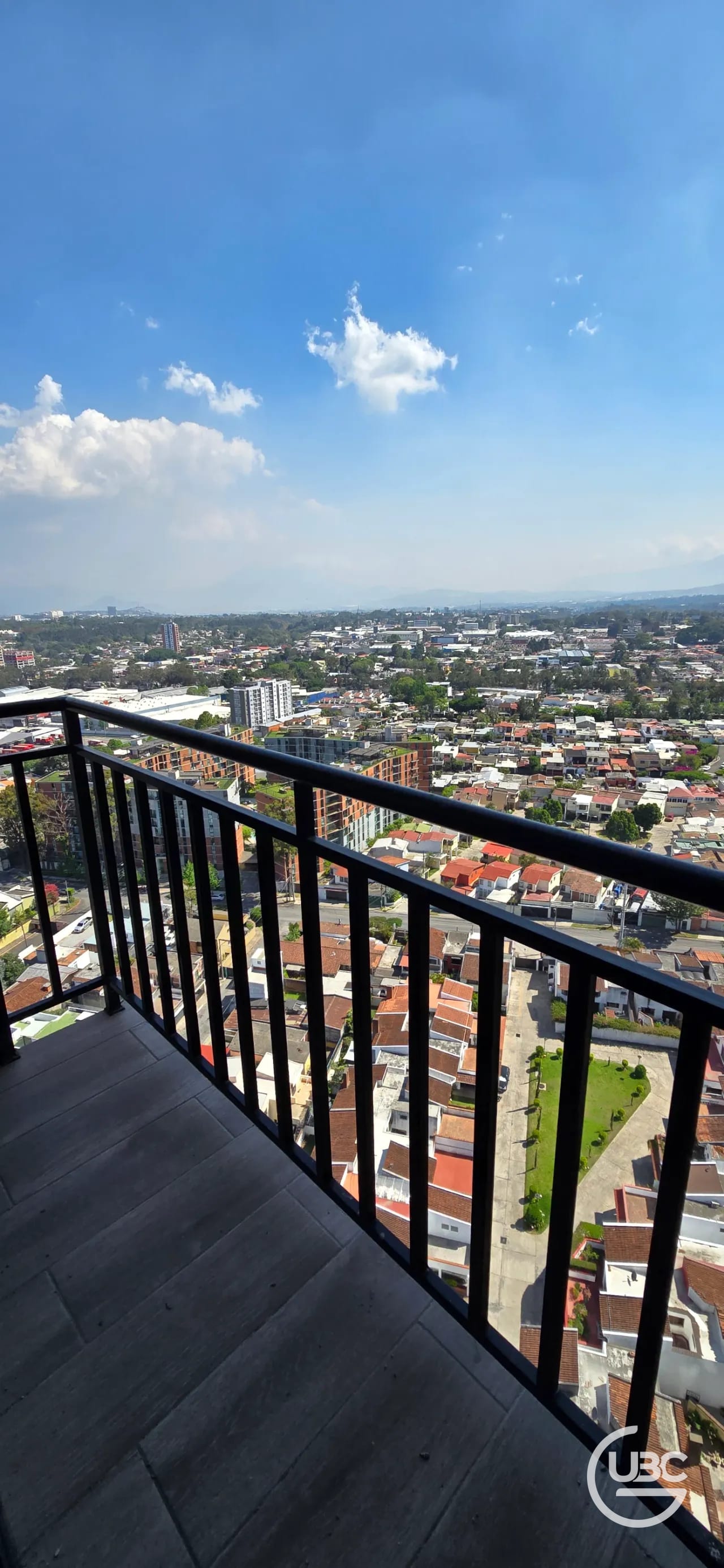 Apartamento a estrenar en Altaire Zona 11 — Apartamento en Venta en Zona 11, Guatemala, Ciudad — foto 1 de 14