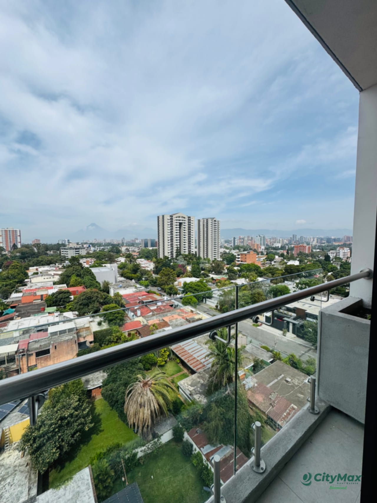 Apartamento amueblado zona 15 Vista Hermosa 2 — Apartamento en Alquiler en Vila Quince, Zona 15, Guatemala, Ciudad — foto 7 de 17