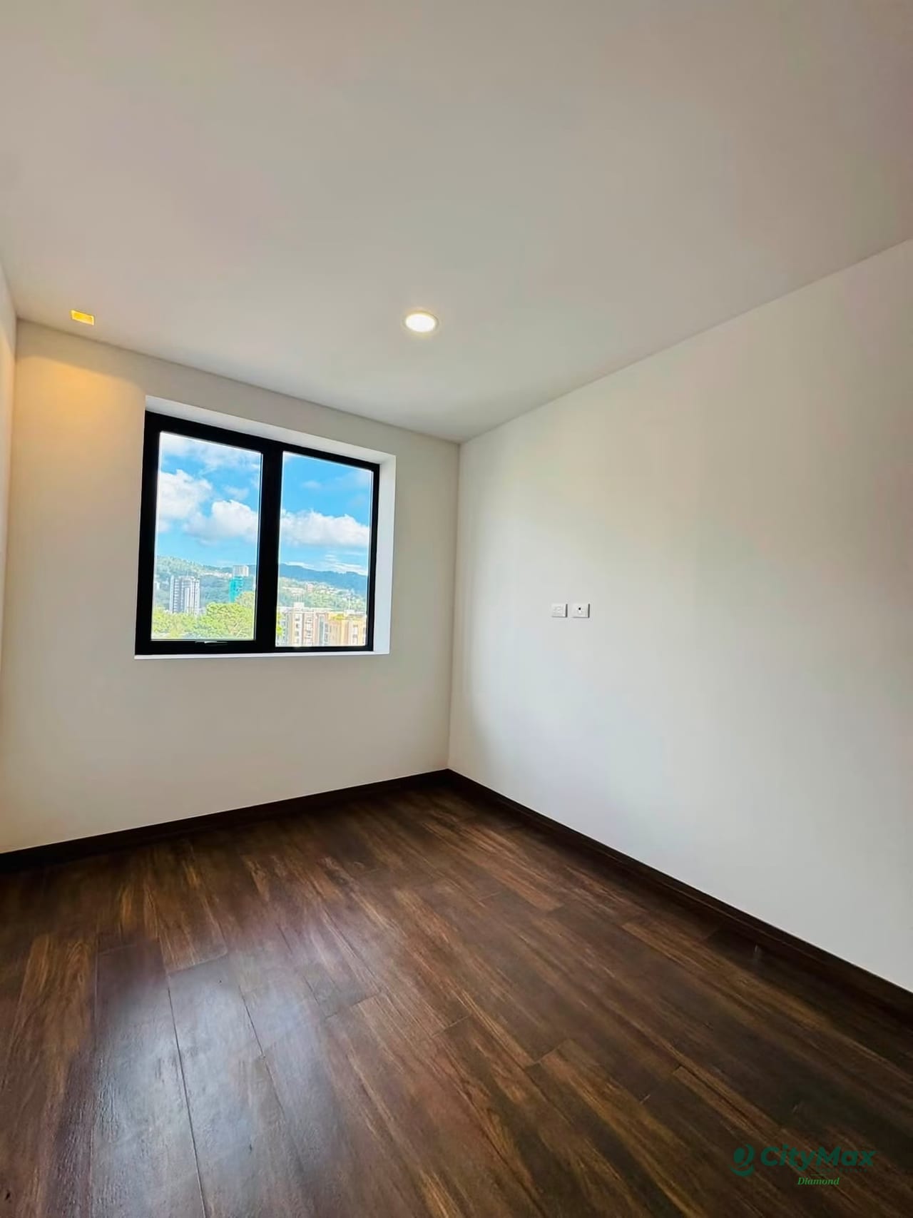 Apartamento en venta zona 15 Vista hermosa 2 — Apartamento en Venta en Vila Quince, Zona 15, Guatemala, Ciudad — foto 4 de 12