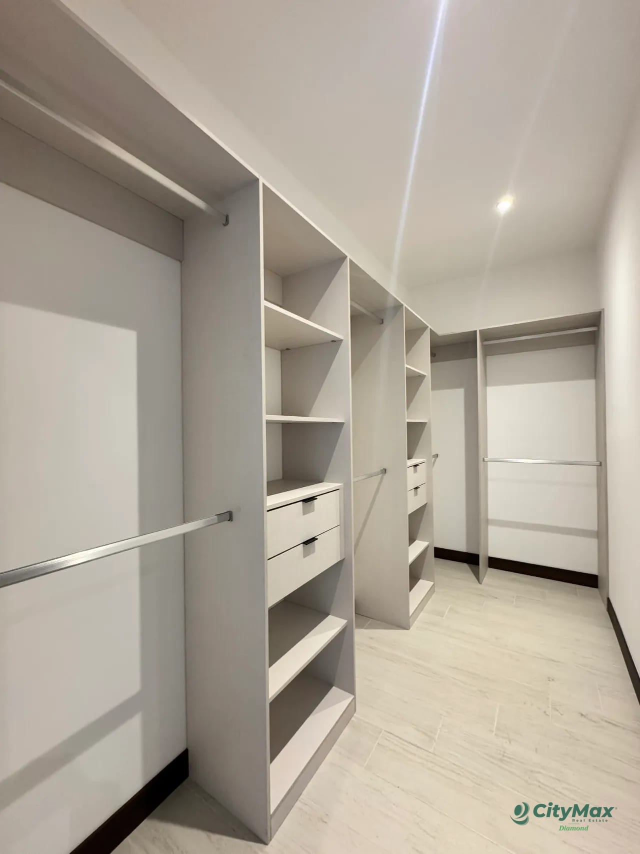 Apartamento en venta zona 15 Spazio — Apartamento en Venta en Spazio, Zona 15, Guatemala, Ciudad — foto 10 de 17