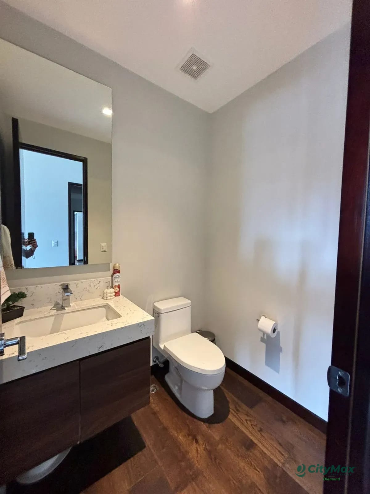 Apartamento en venta Zona 14 — Apartamento en Venta en Santa Inés, Zona 14, Guatemala, Ciudad — foto 7 de 16
