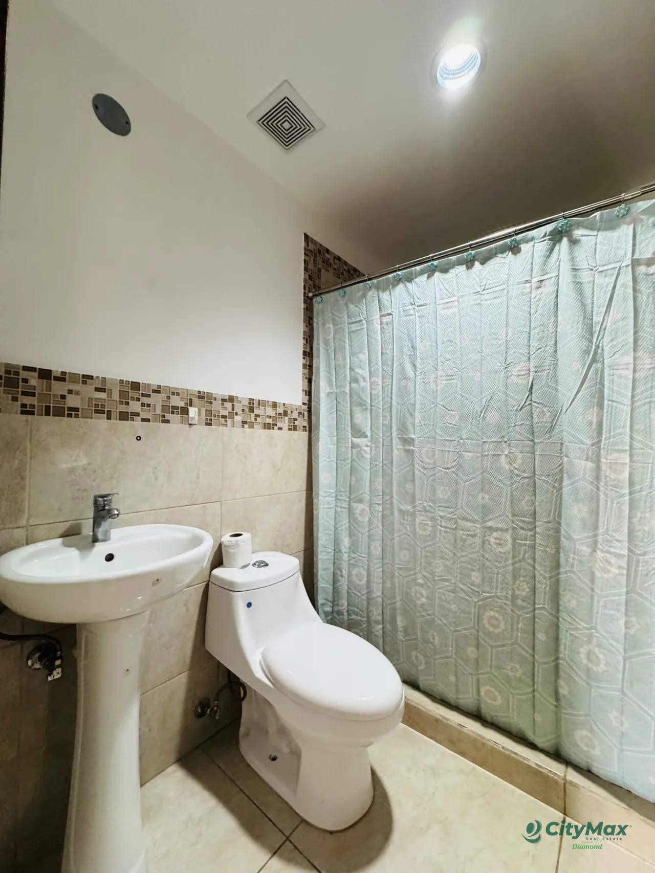 Apartamento amueblado en renta DIFIORI — Apartamento en Venta en Di Fiori, Zona 7, Guatemala, Ciudad — foto 7 de 10