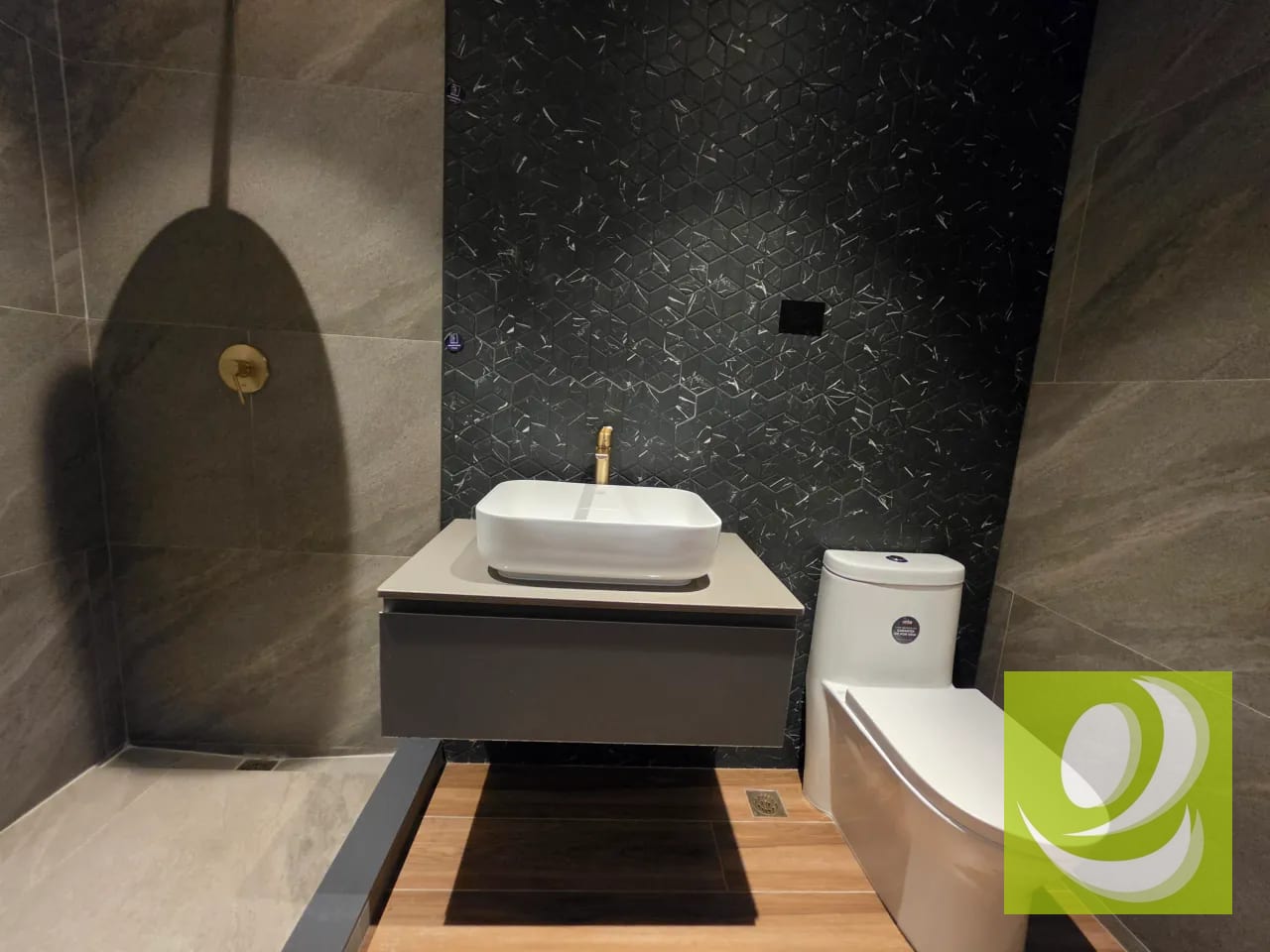 Apartamento en VENTA O RENTA zona 10 con linea blanca — Apartamento en Venta en Atarah, Zona 10, Guatemala, Ciudad — foto 6 de 17