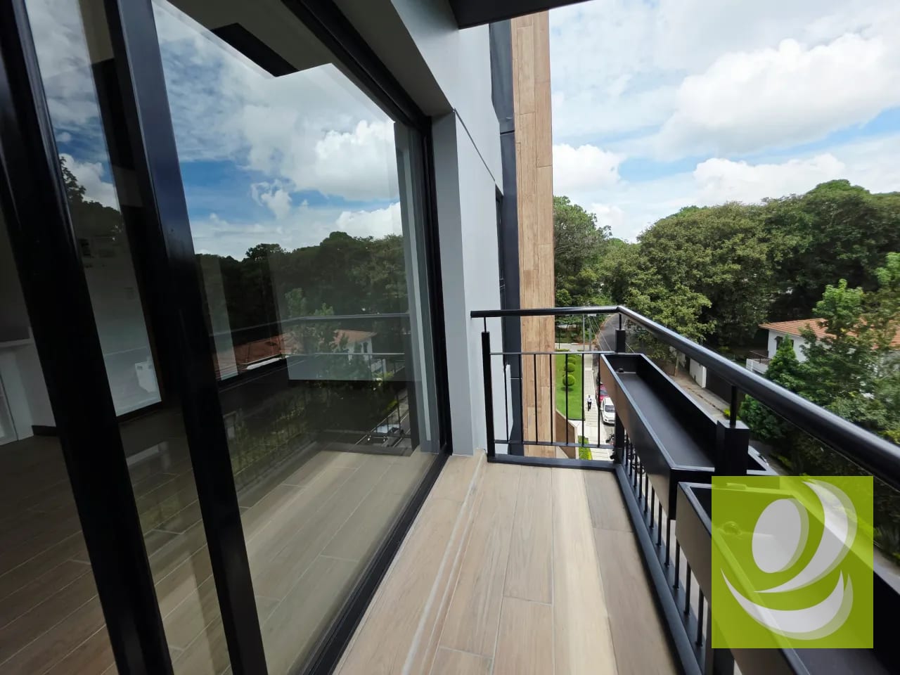 Rento Apartamento en zona 16 Vilabosque34 — Apartamento en Alquiler en Kanajuyú, Zona 16, Guatemala, Ciudad — foto 1 de 4