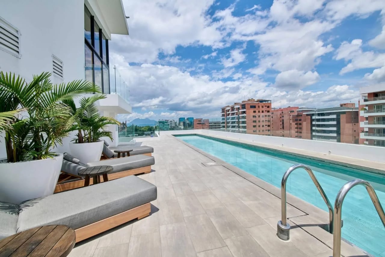 Apartamento en Renta en zona 10 — Apartamento en Alquiler en Zona 10, Guatemala, Ciudad — foto 1 de 8