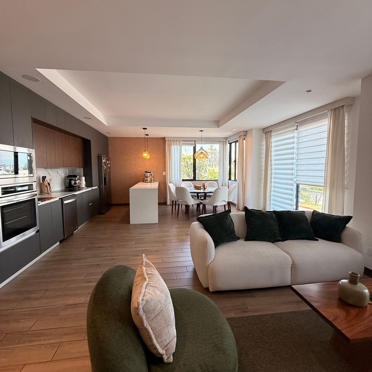 Apartamento en venta | 140 mts2 | 3 habitaciones | 2 baños | Edificio B21+, zona 15 VH2 — Apartamento en Venta en 21B+, Zona 15, Guatemala, Ciudad — foto 1 de 12