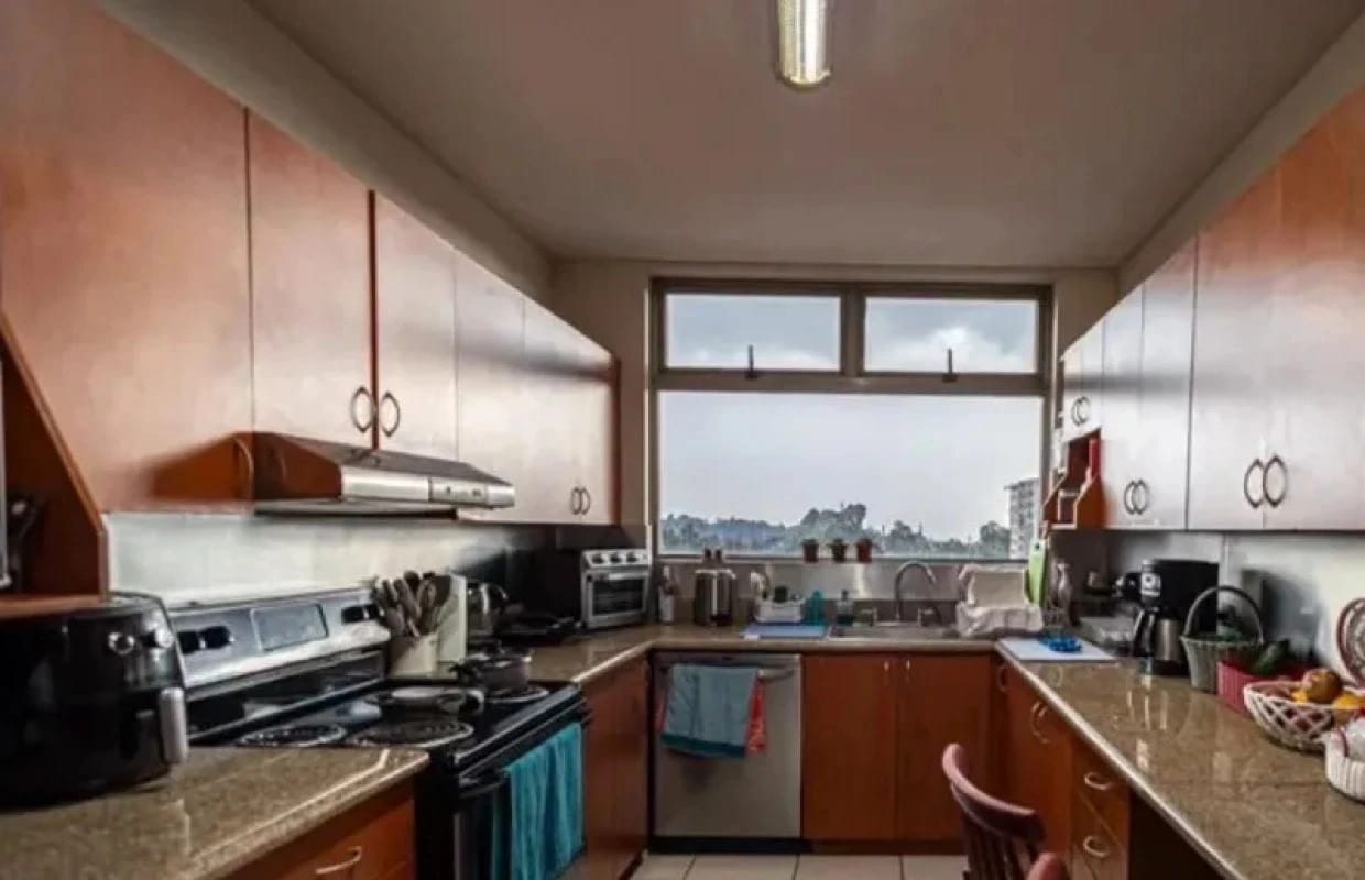 Z.14 LA VILLA EN VENTA APTO. EN EDIFICIO BENEVENTO — Apartamento en Venta en Benevento, Zona 14, Guatemala, Ciudad — foto 4 de 17